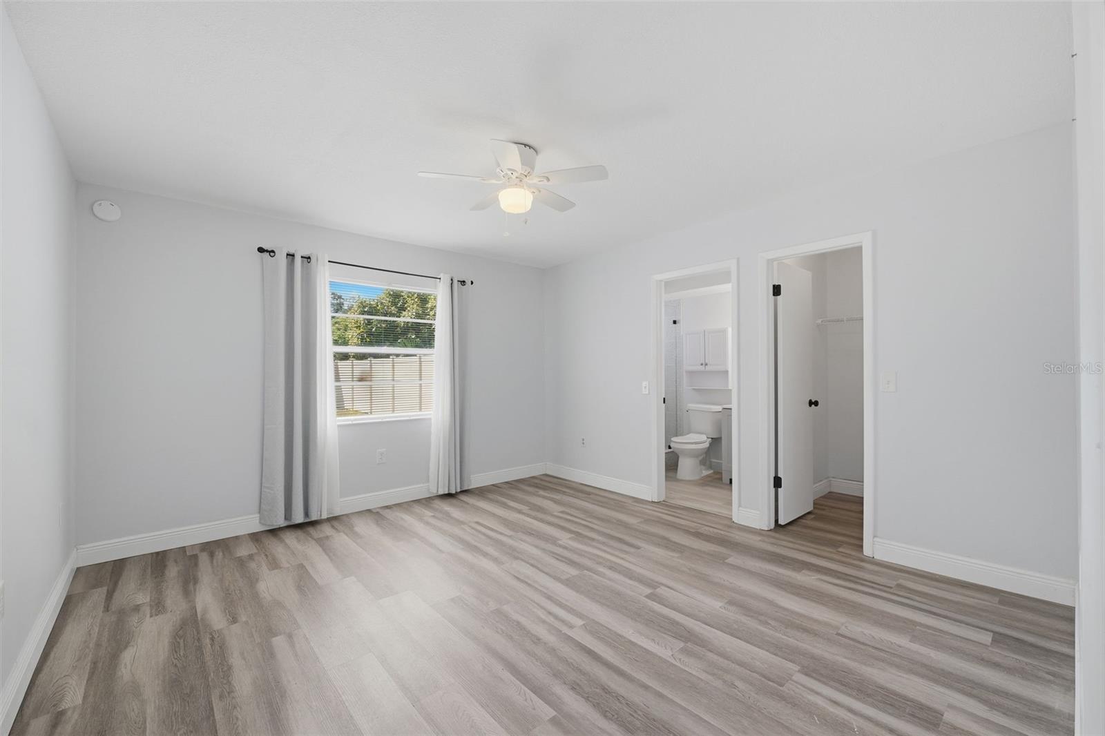 4240 COTTON TAIL DR