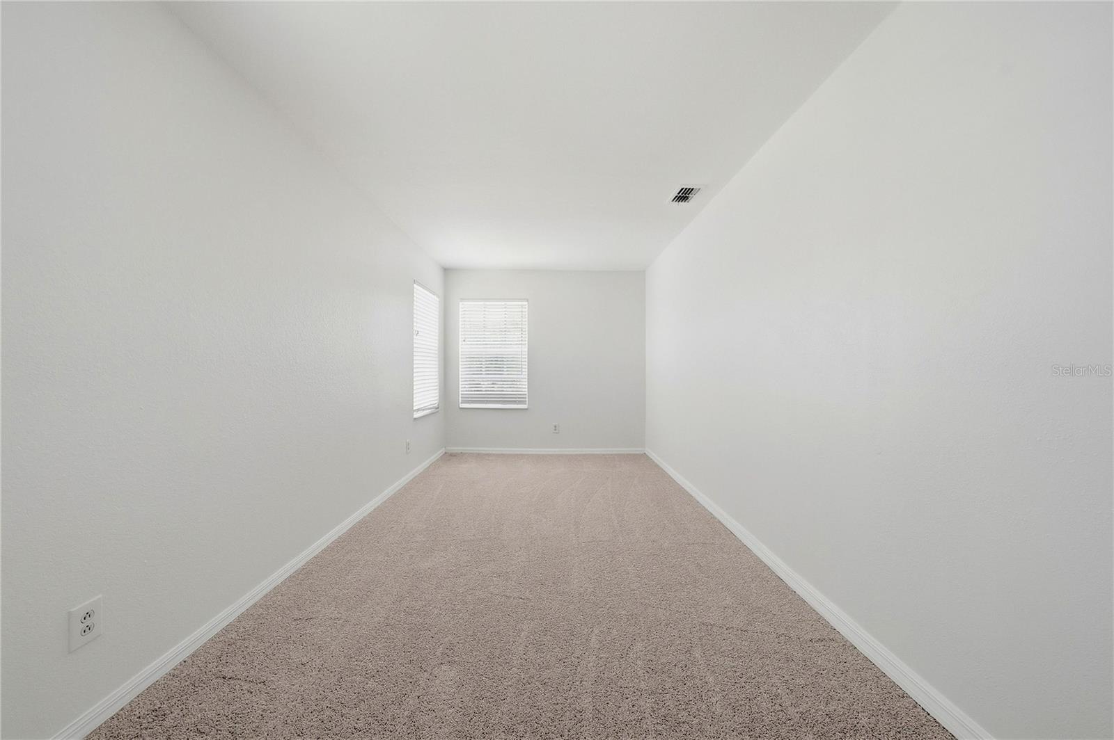 11441 CRESTLAKE VILLAGE
