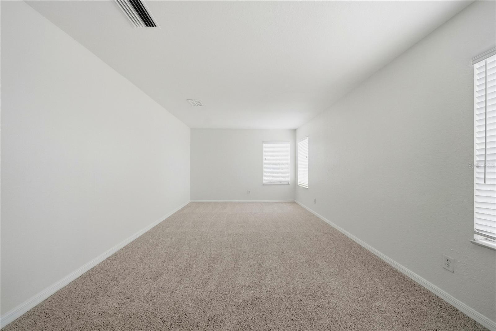 11441 CRESTLAKE VILLAGE