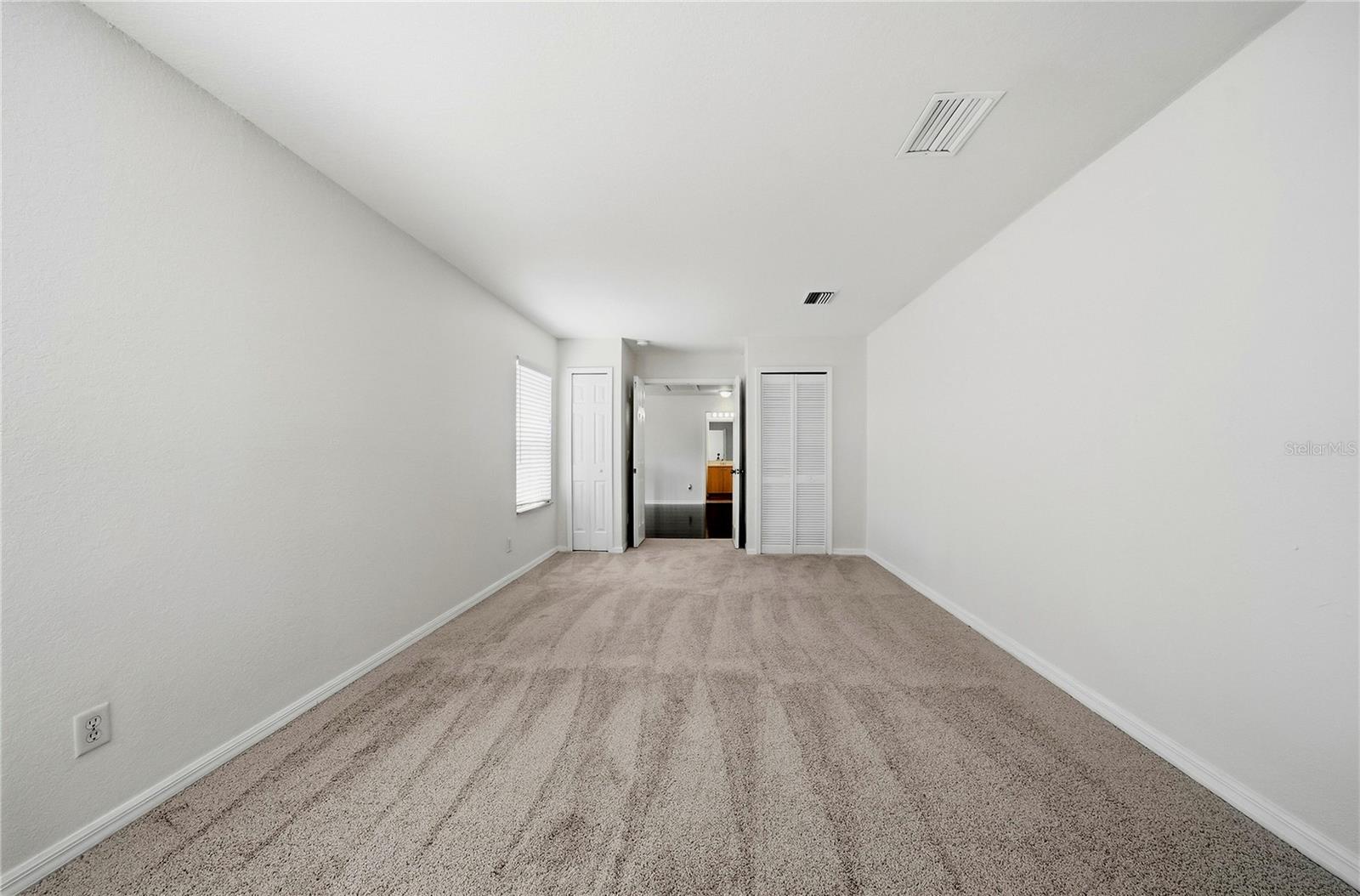 11441 CRESTLAKE VILLAGE