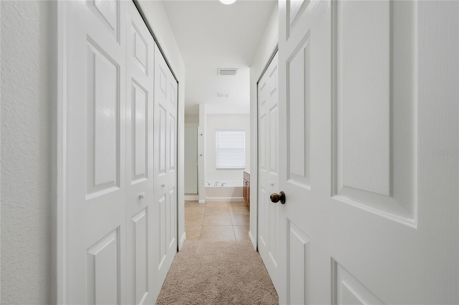 11441 CRESTLAKE VILLAGE