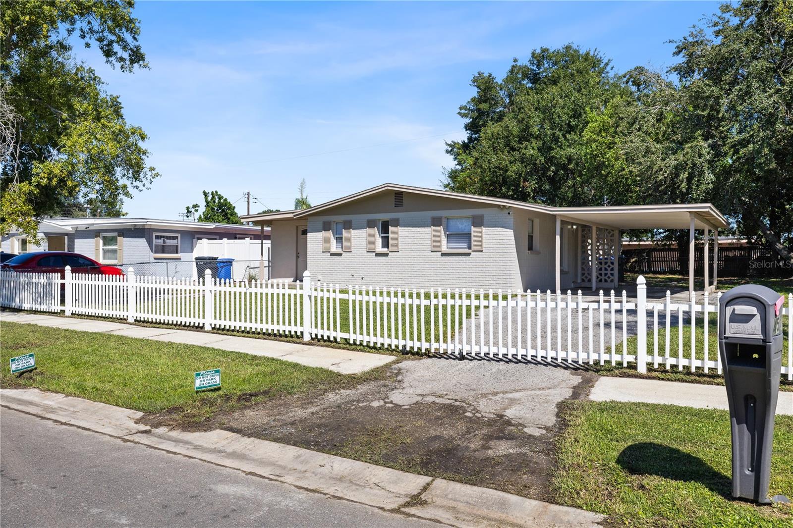 4535 W HANNA AVE