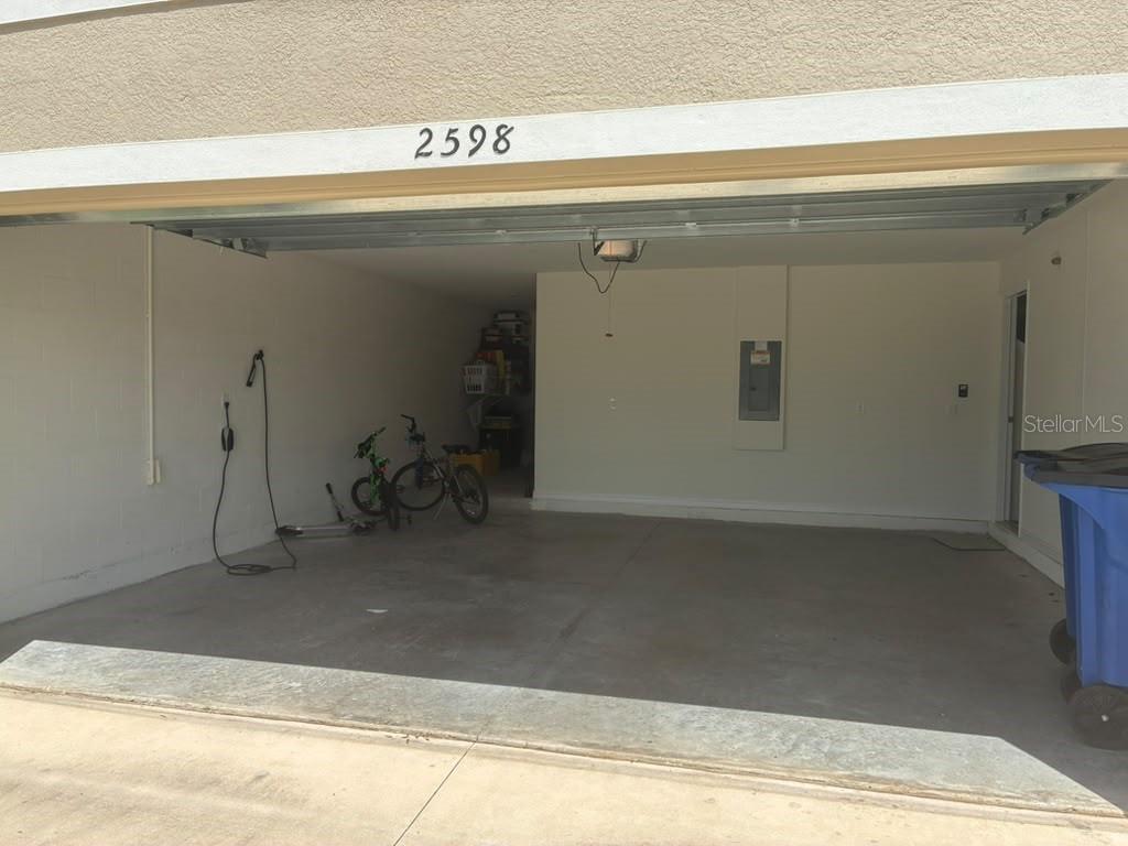 2598 HARDIN WAY