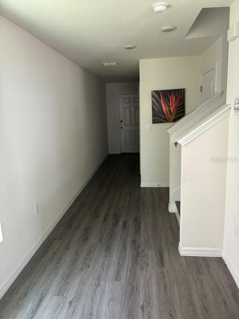 2598 HARDIN WAY