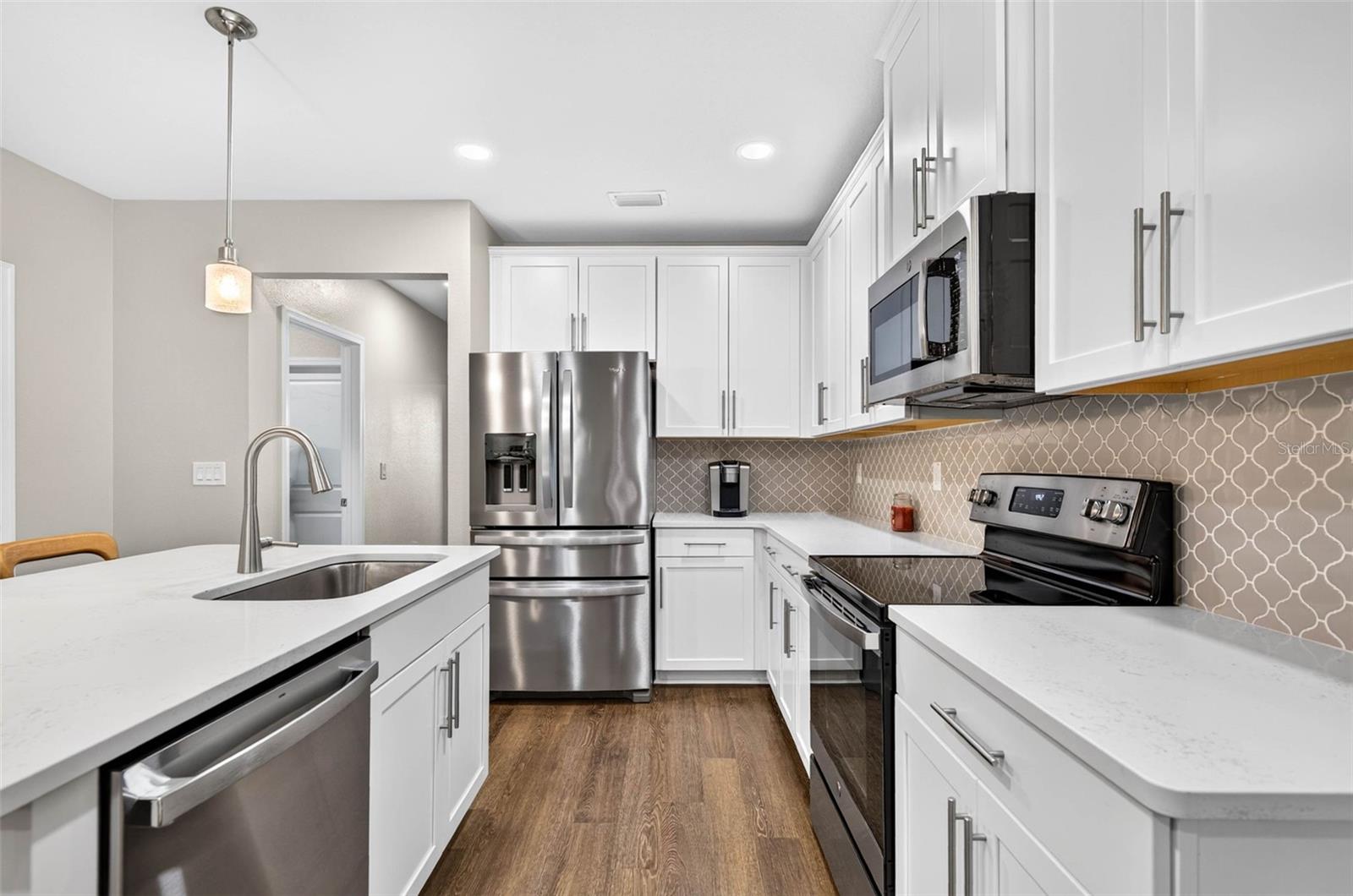 18333 TURNING LEAF CIR