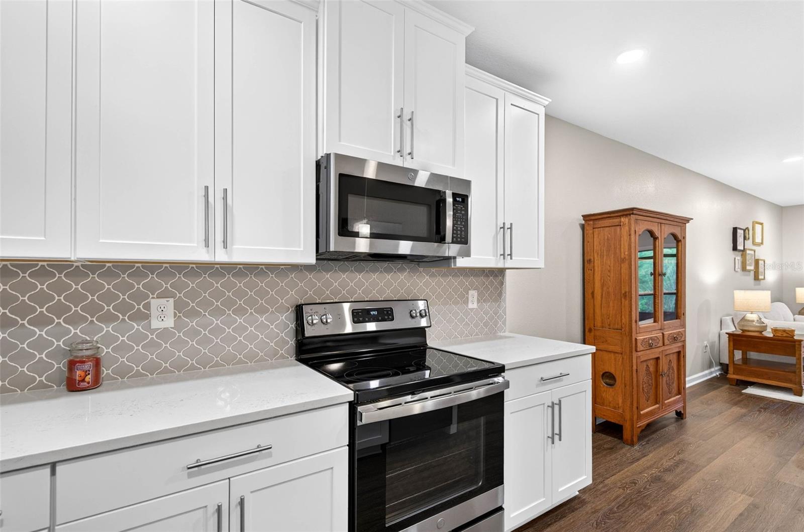 18333 TURNING LEAF CIR