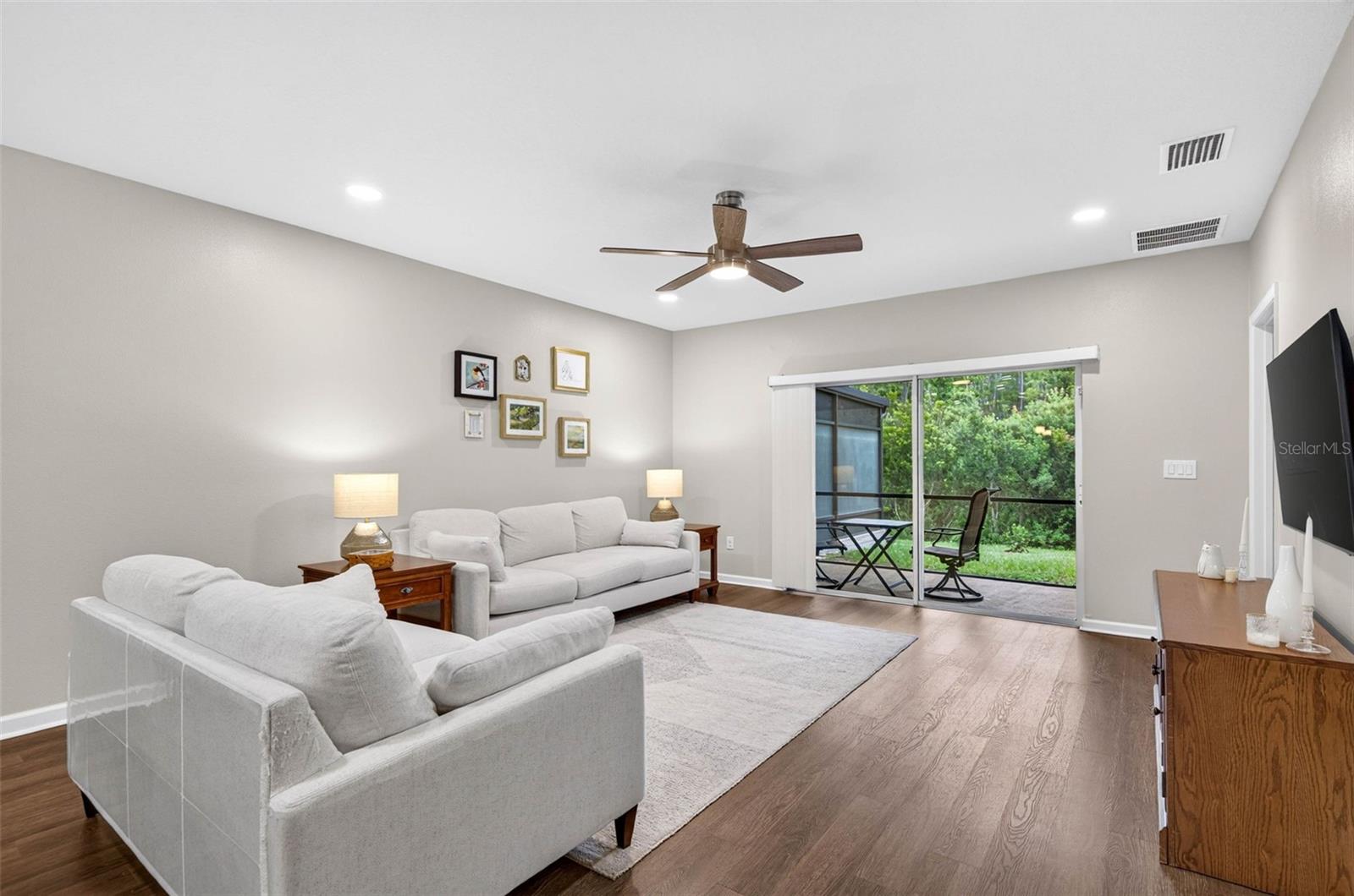 18333 TURNING LEAF CIR