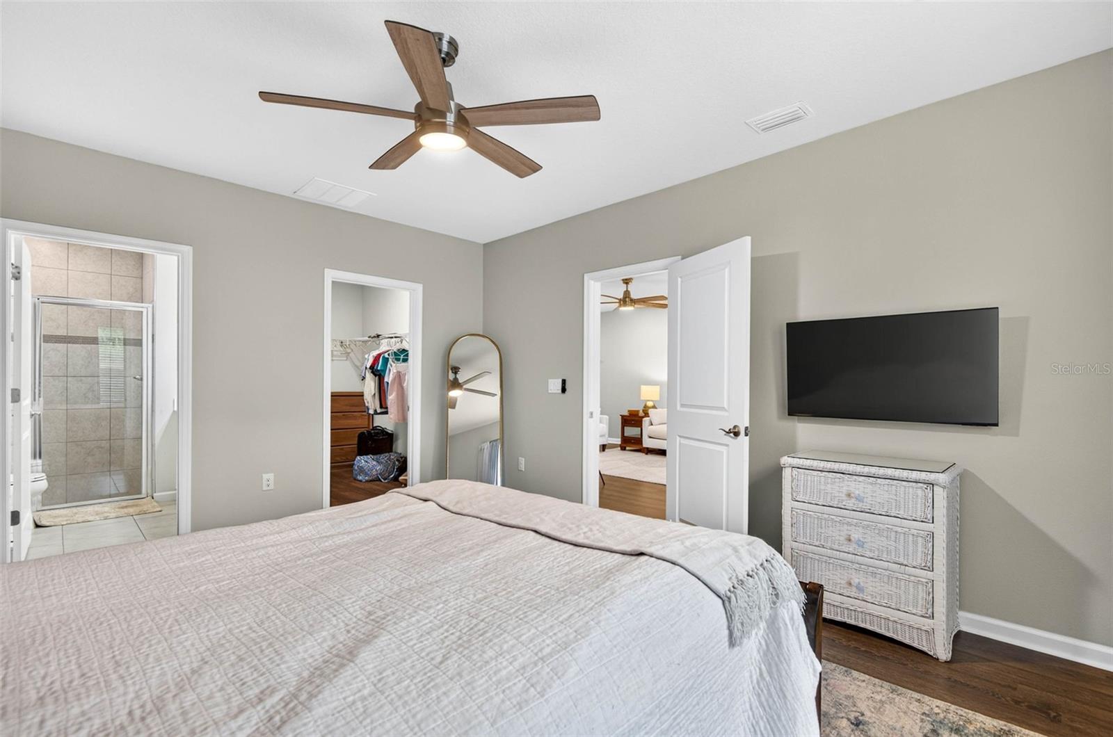 18333 TURNING LEAF CIR