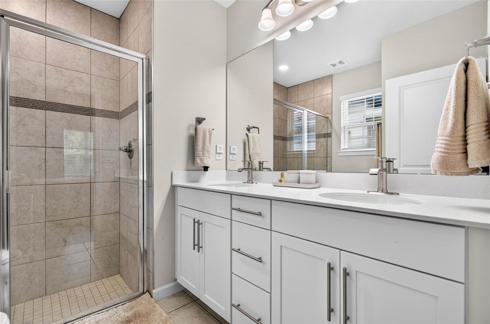18333 TURNING LEAF CIR
