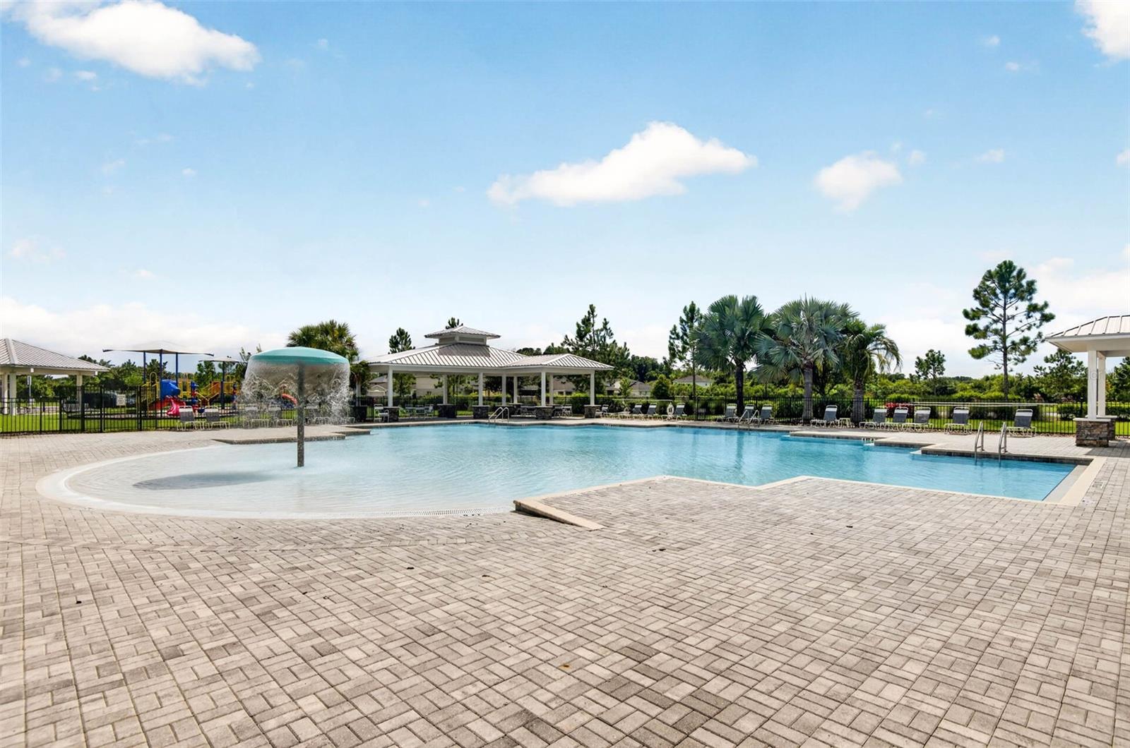 18333 TURNING LEAF CIR