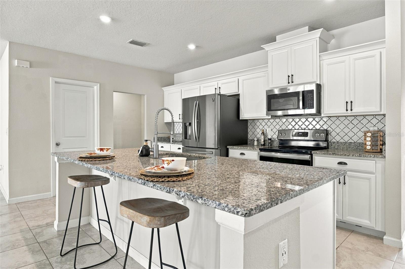 10646 HAWKS LANDING DR