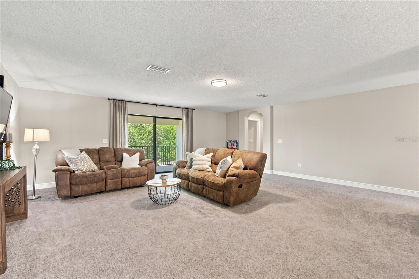 21903 WOODSHADOW WAY