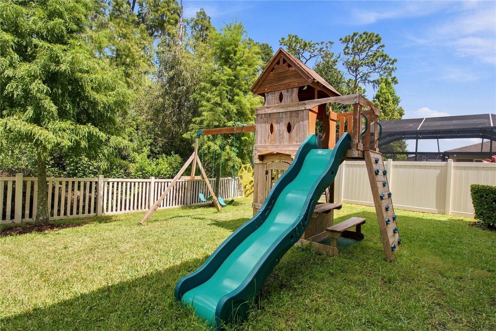 21903 WOODSHADOW WAY