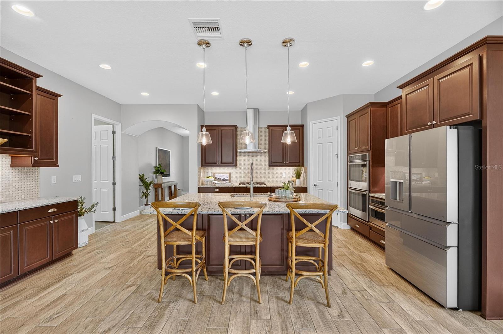 6419 SEASOUND DR