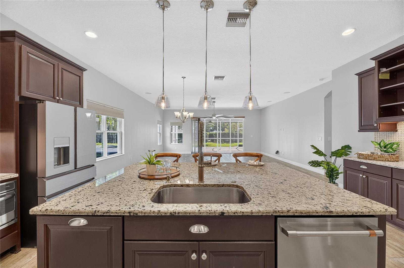 6419 SEASOUND DR