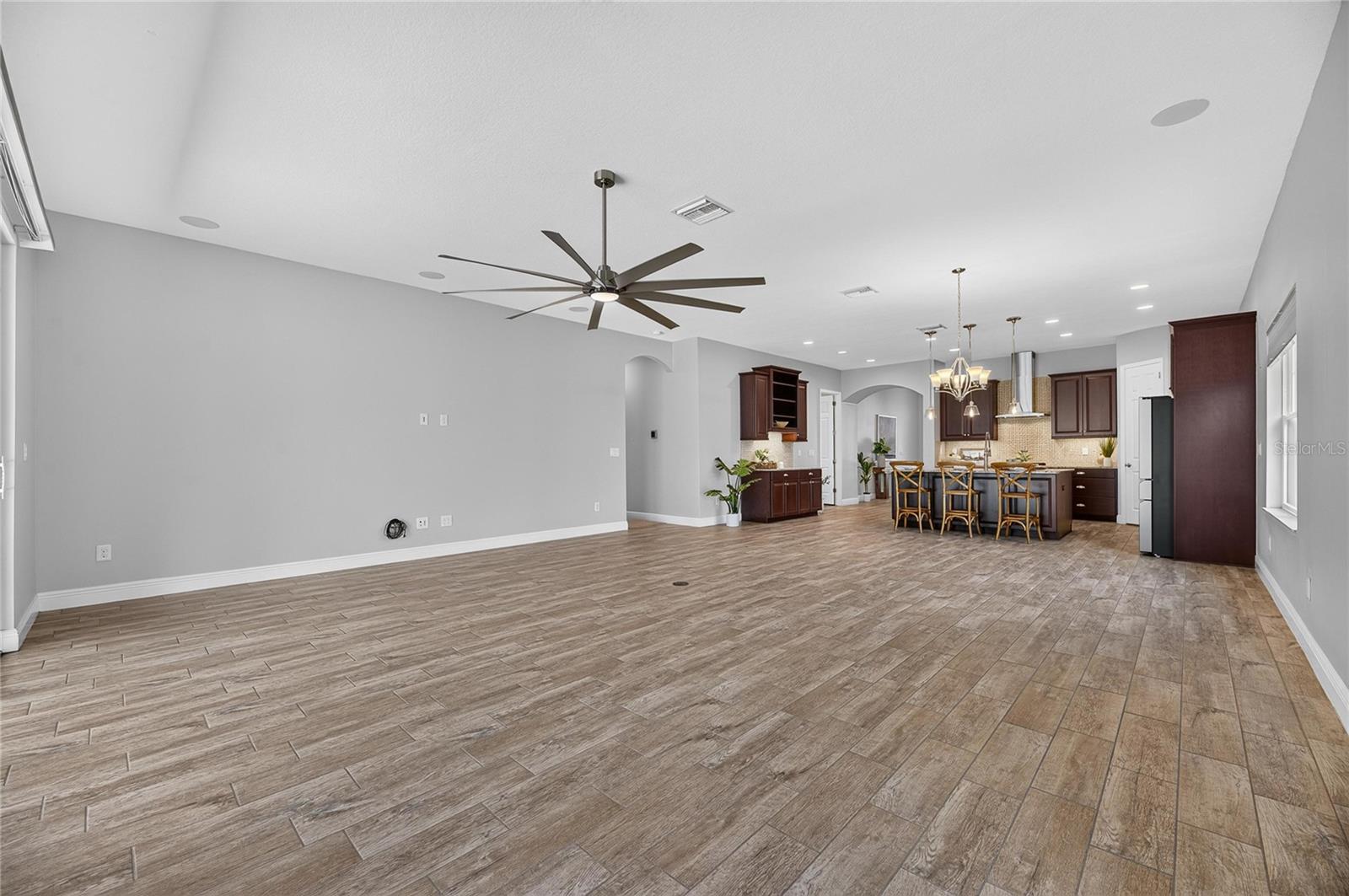 6419 SEASOUND DR