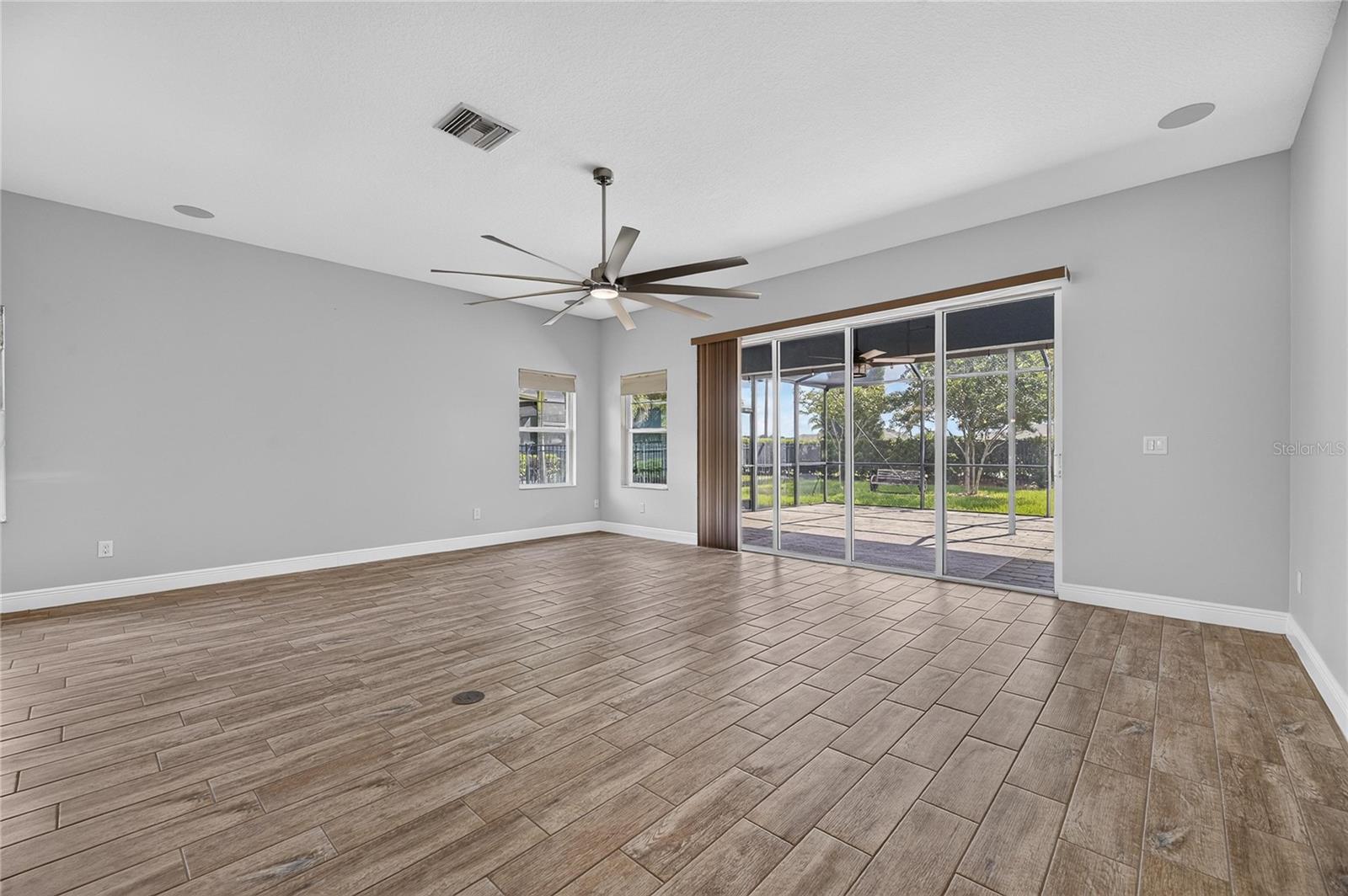 6419 SEASOUND DR
