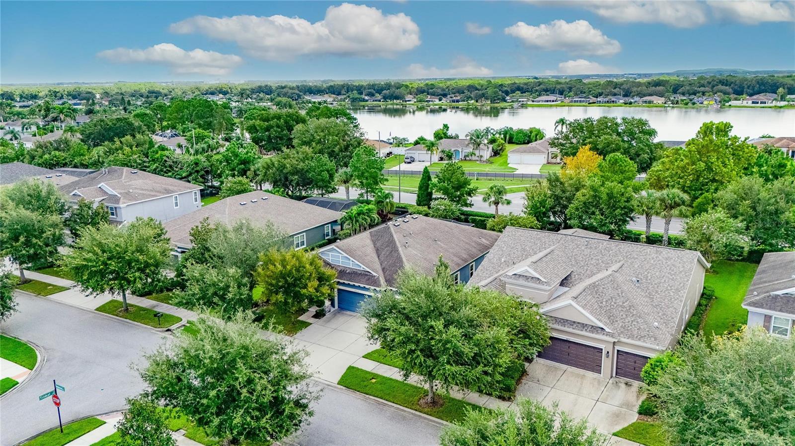 6419 SEASOUND DR