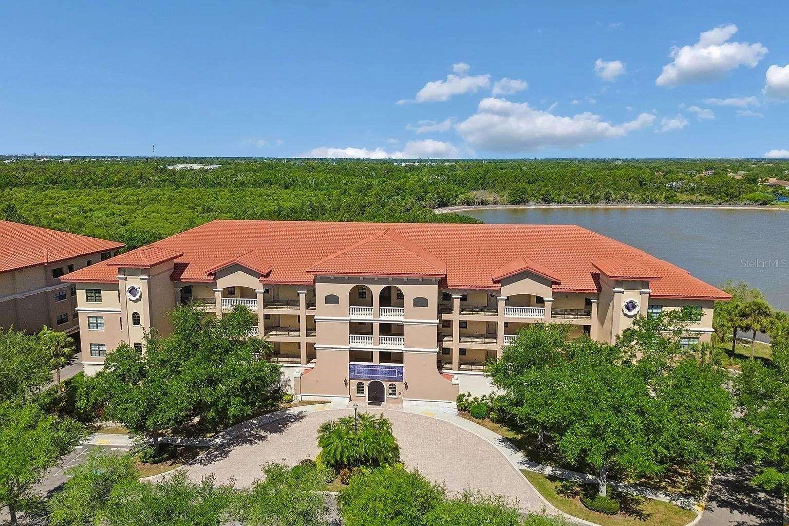 7702 Lake Vista Ct #202, Lakewood Ranch