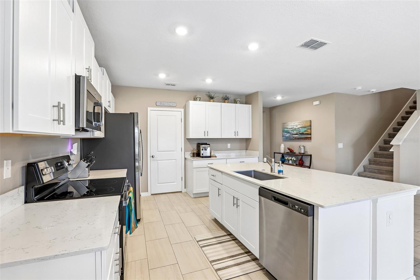 4048 CAPRI COAST DR