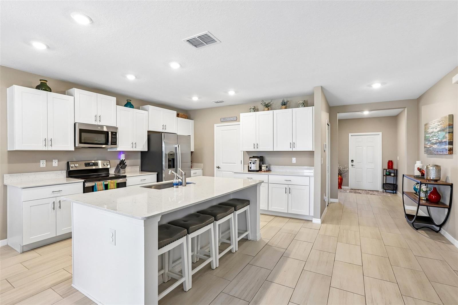4048 CAPRI COAST DR