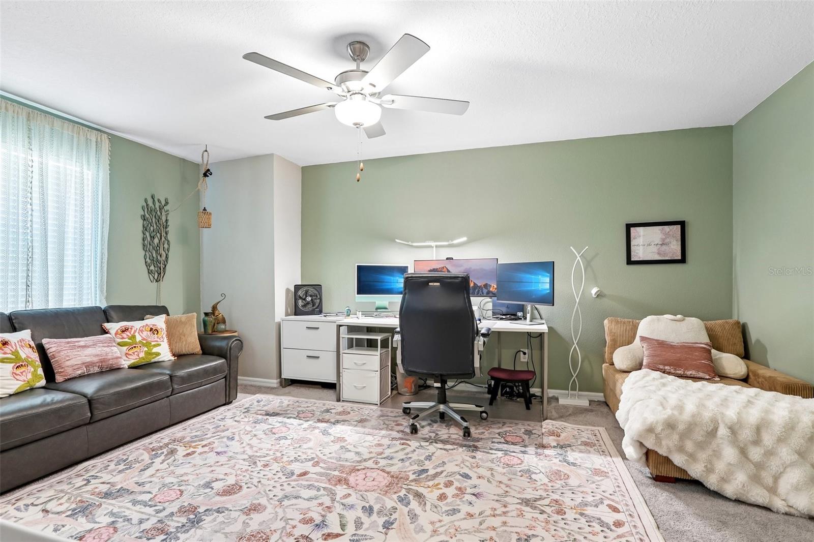 4048 CAPRI COAST DR