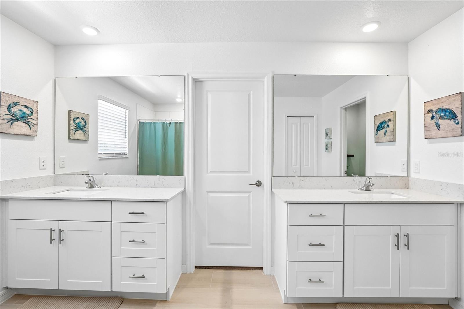 4048 CAPRI COAST DR