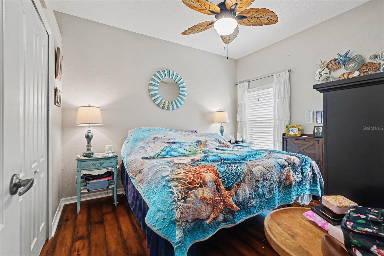 903 PARKER DEN DR