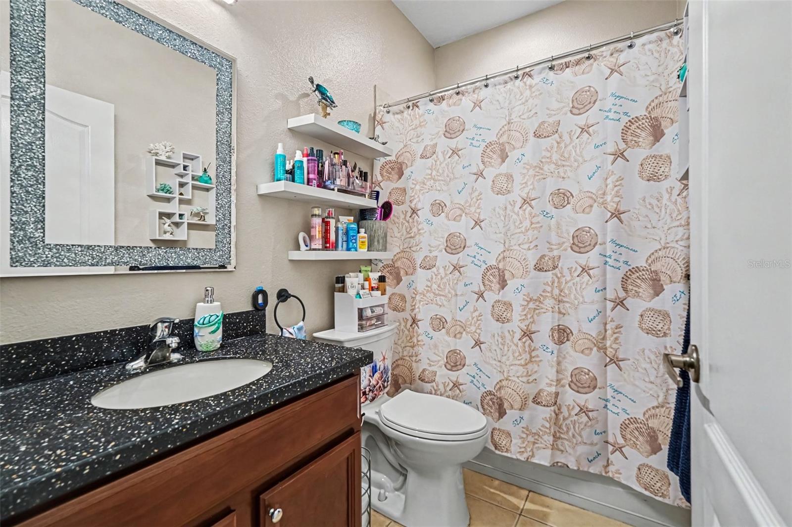 903 PARKER DEN DR