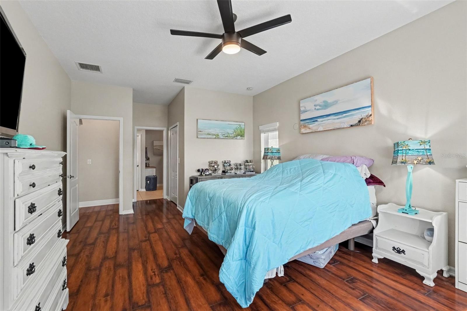 903 PARKER DEN DR