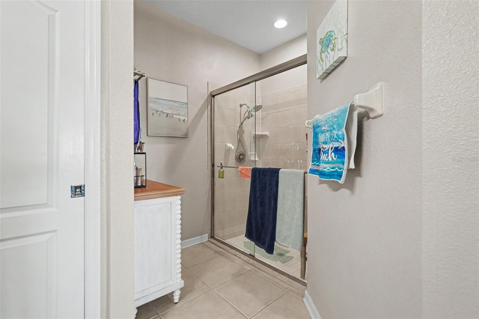 903 PARKER DEN DR