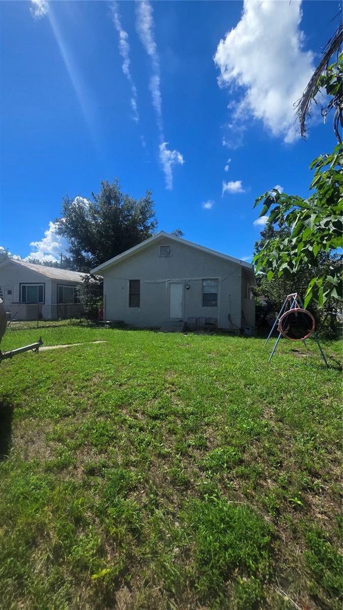 1208 E 26TH AVE