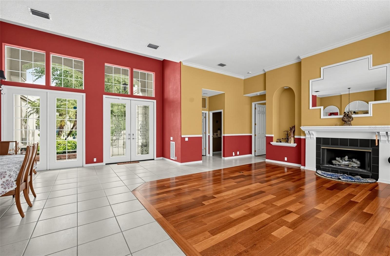 9108 WOODRIDGE RUN DR