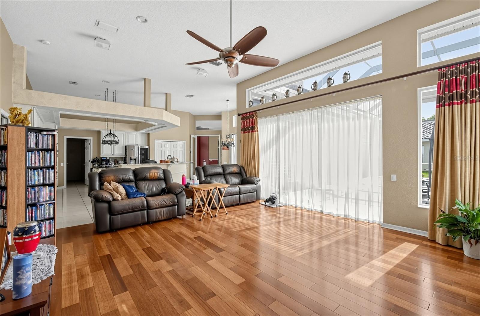 9108 WOODRIDGE RUN DR