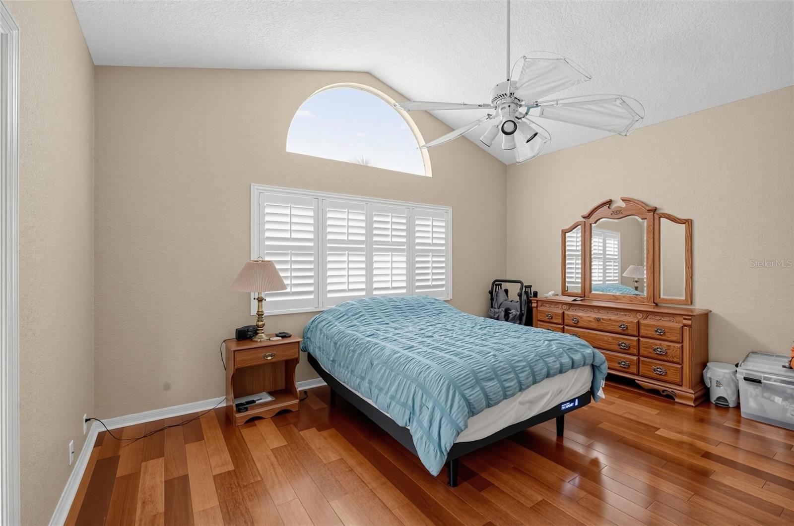 9108 WOODRIDGE RUN DR
