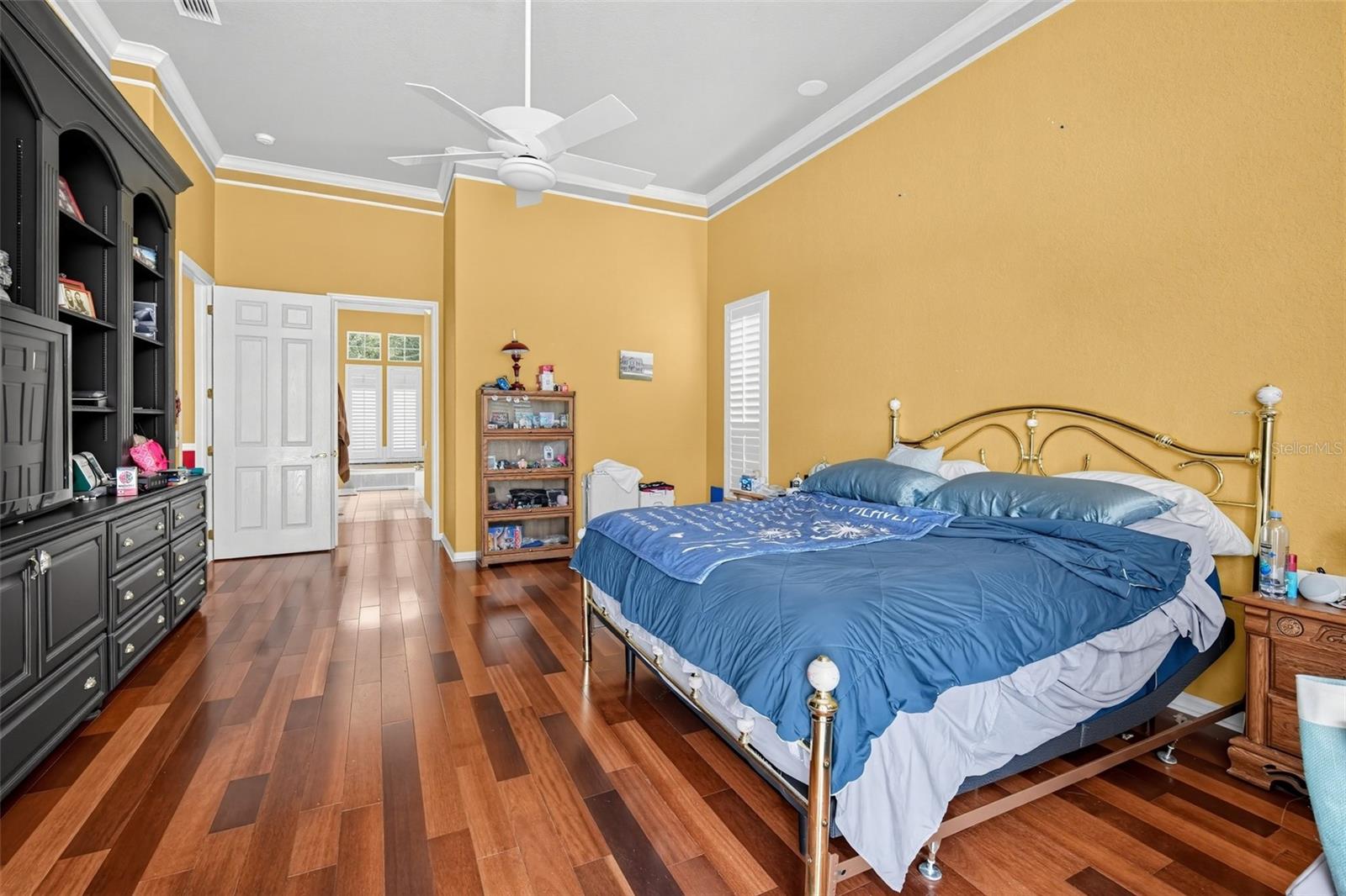 9108 WOODRIDGE RUN DR