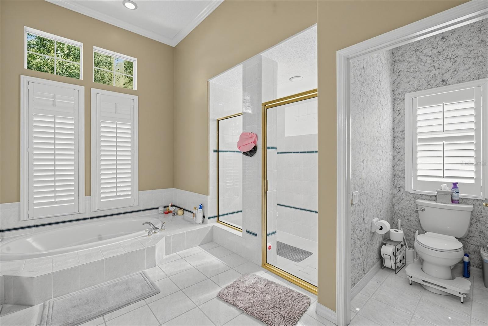 9108 WOODRIDGE RUN DR