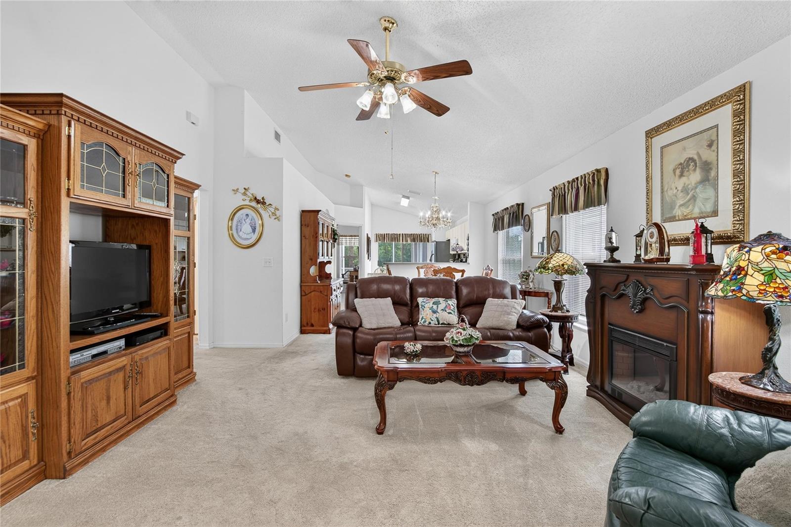 6634 SUMMER HAVEN DR