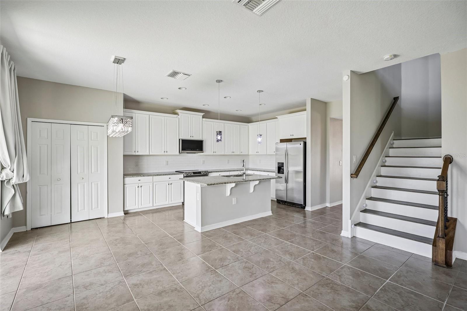 18576 OBREGAN DR