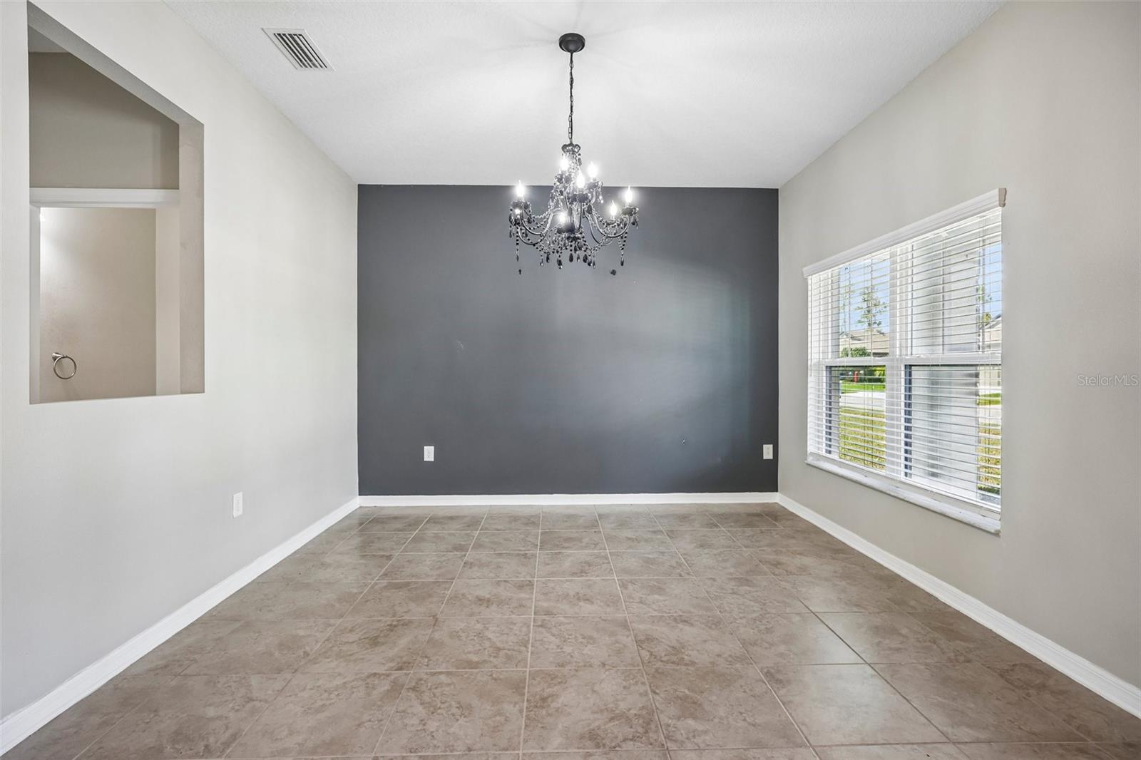 18576 OBREGAN DR