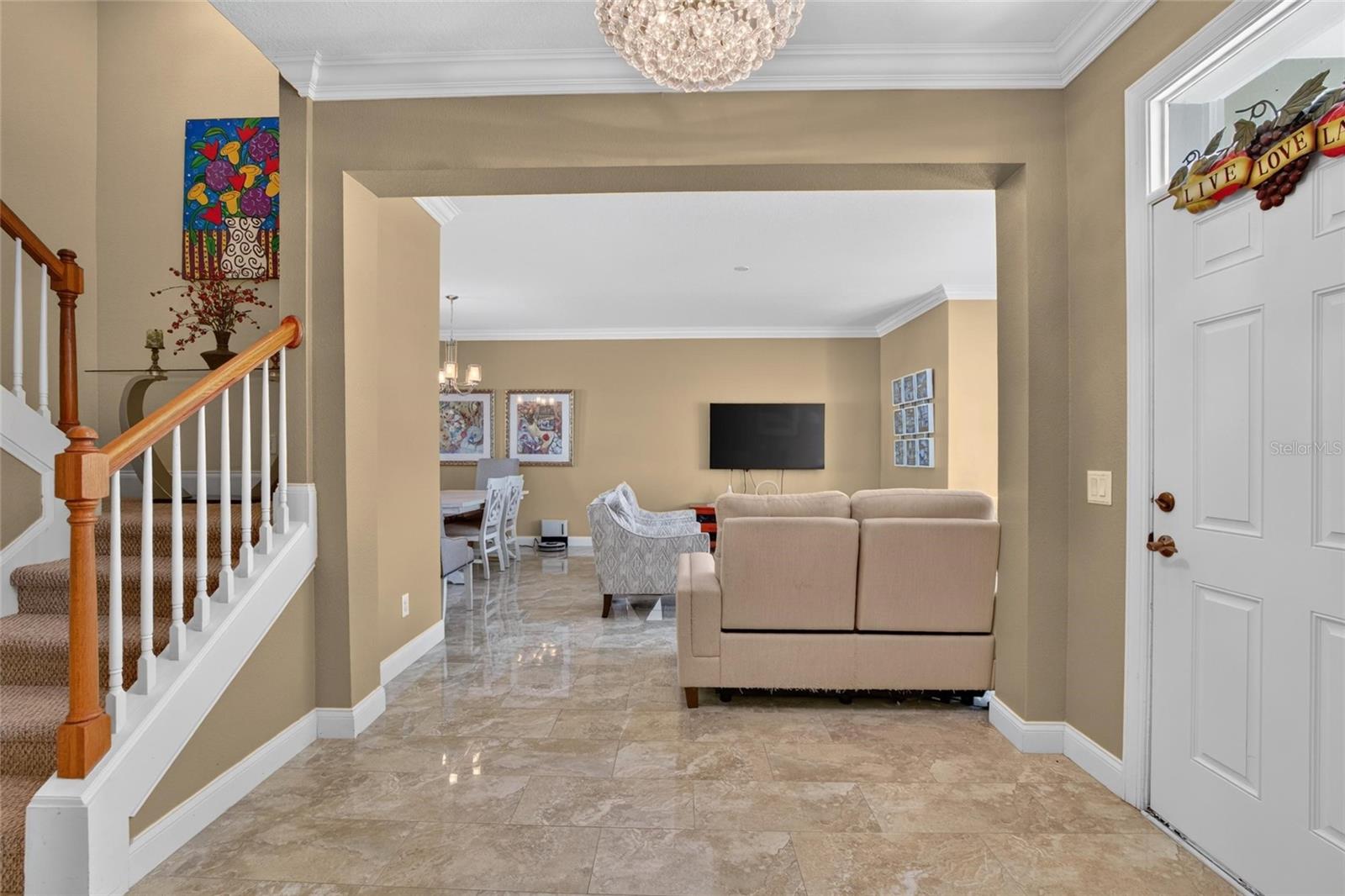 5518 LUMINAR POINTE LN