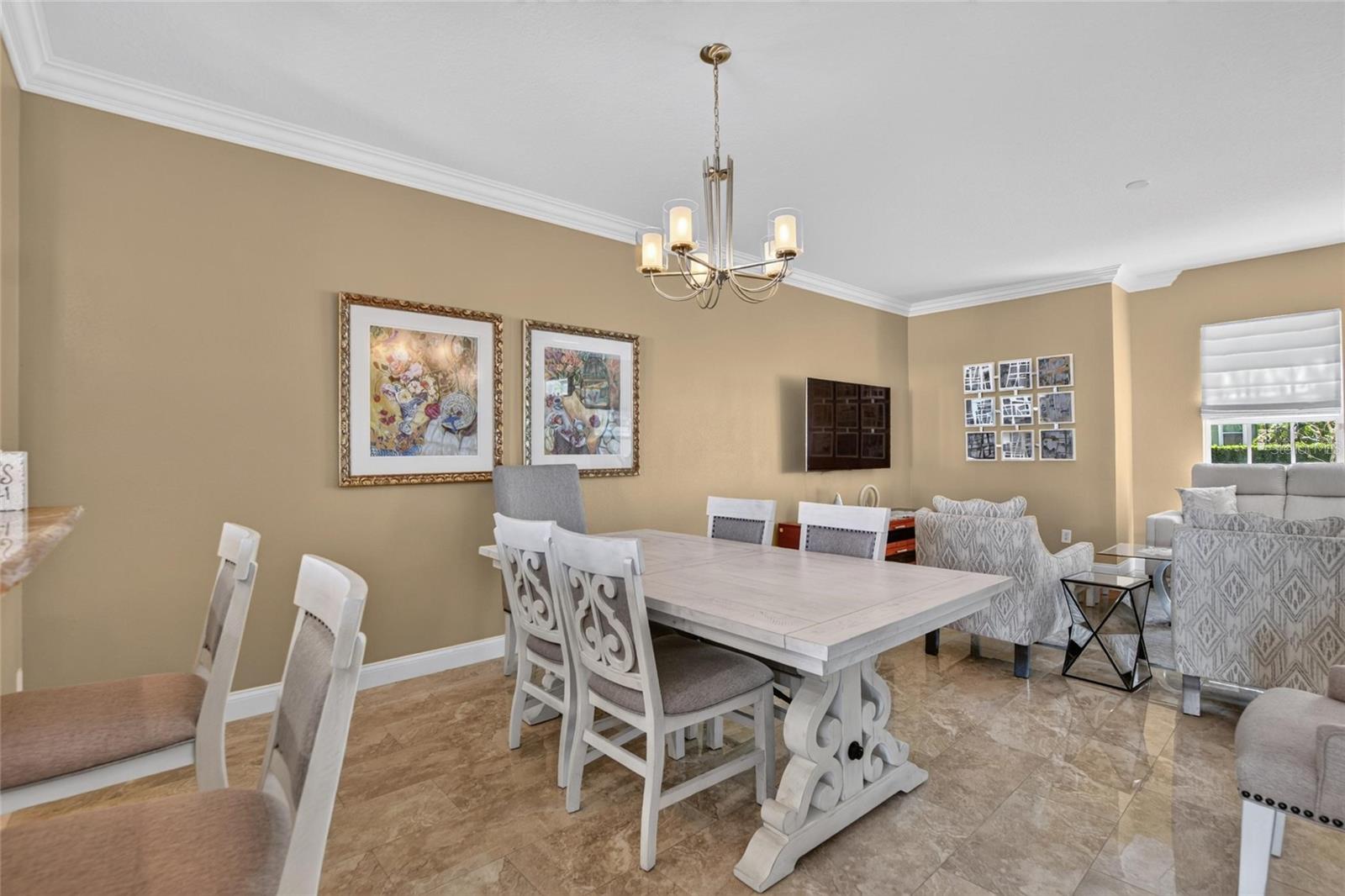 5518 LUMINAR POINTE LN