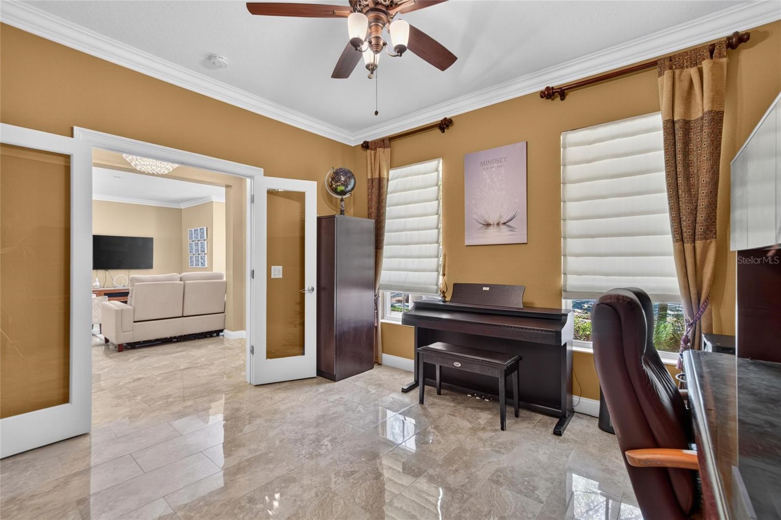 5518 LUMINAR POINTE LN