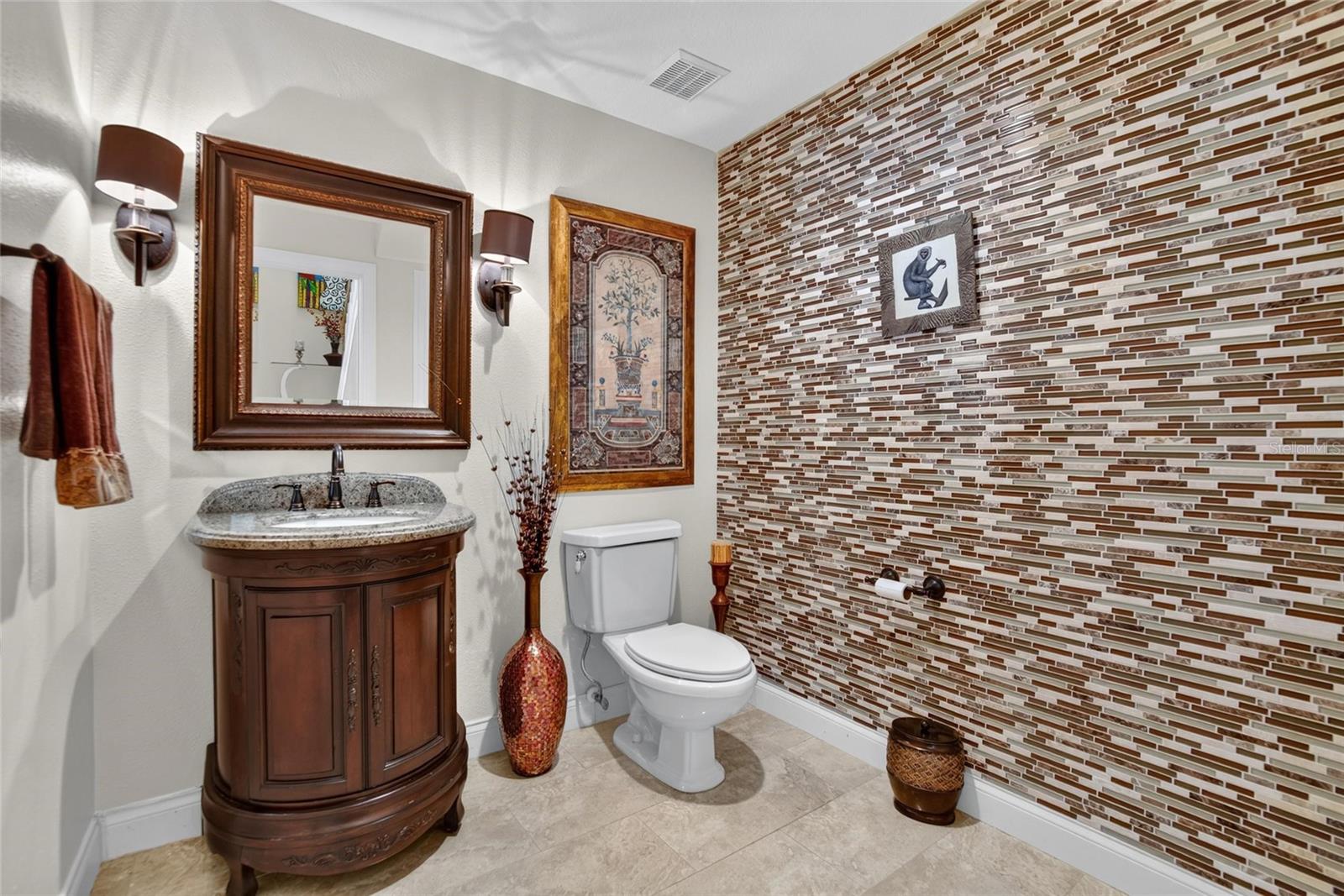 5518 LUMINAR POINTE LN