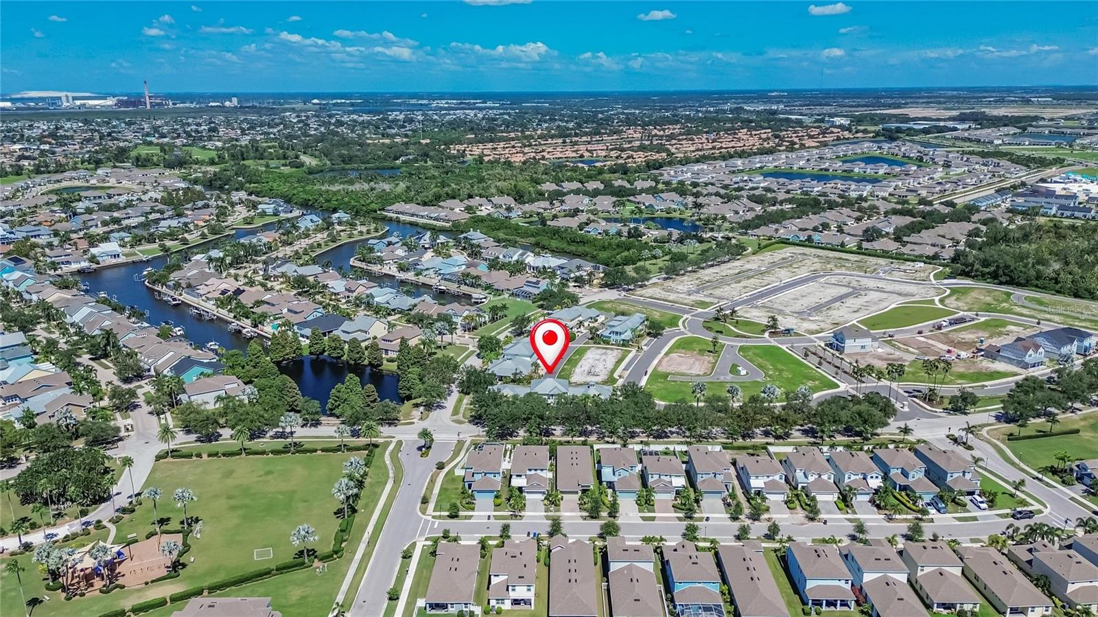 5518 LUMINAR POINTE LN