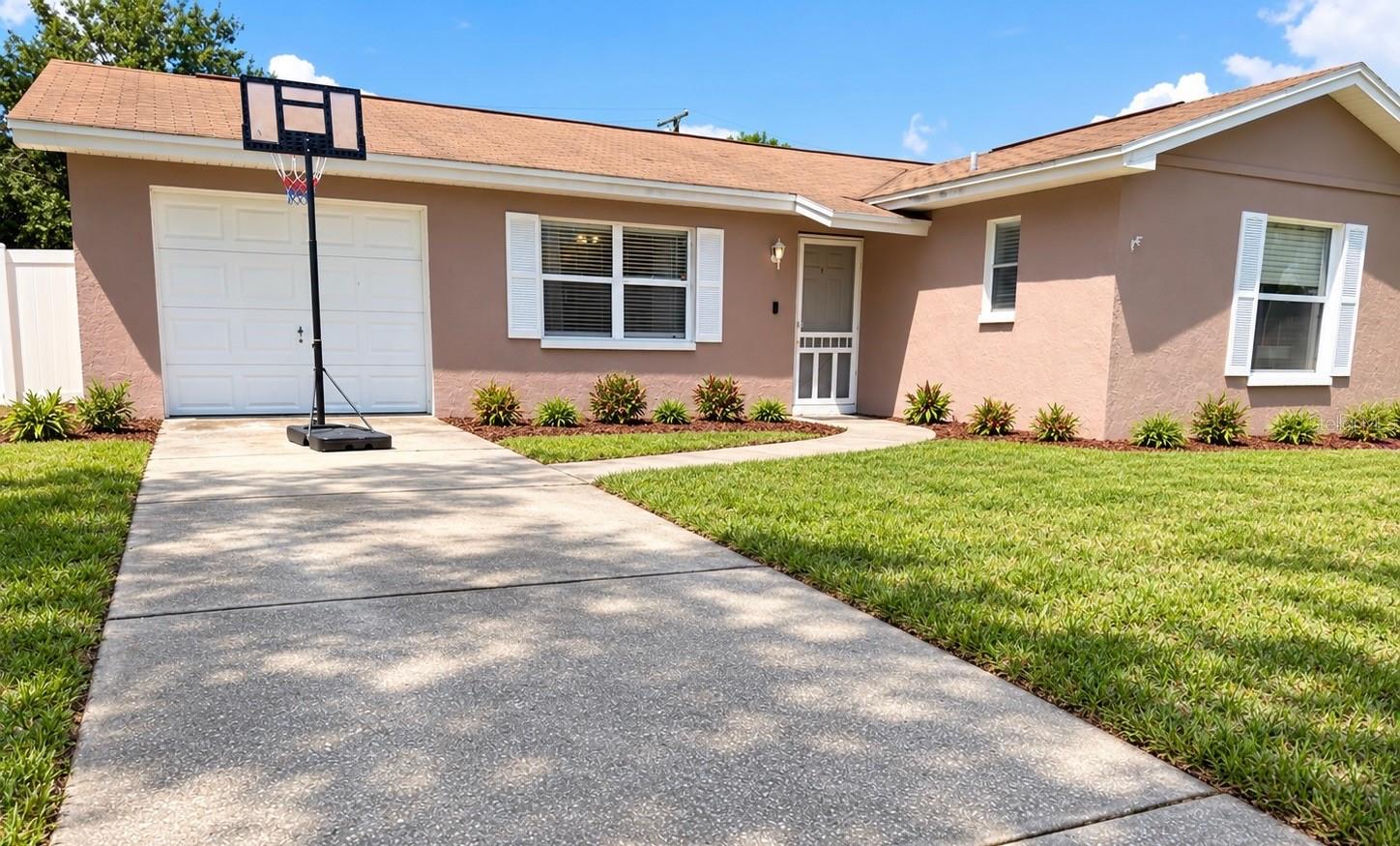 6044 Fauna Ln, Apollo Beach