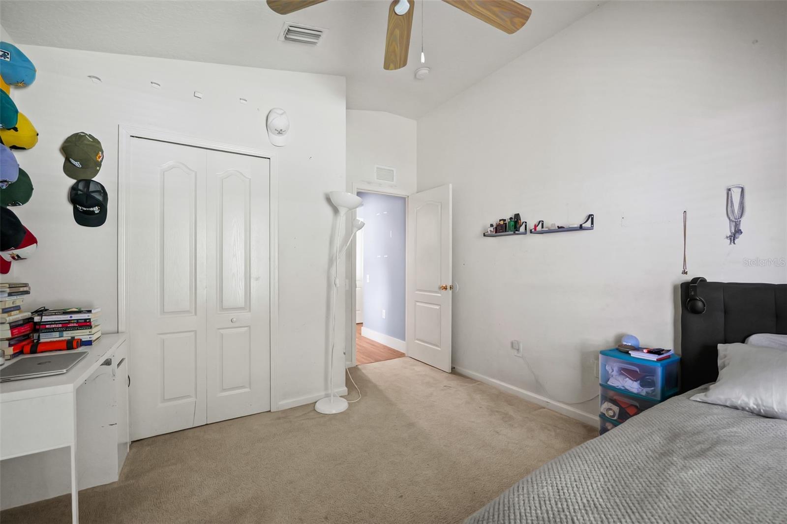 2101 SHELBOURNE CT