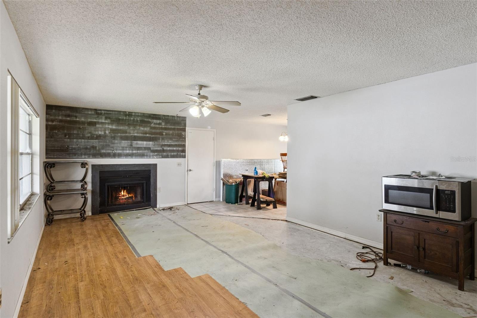 2605 RIDGETOP WAY