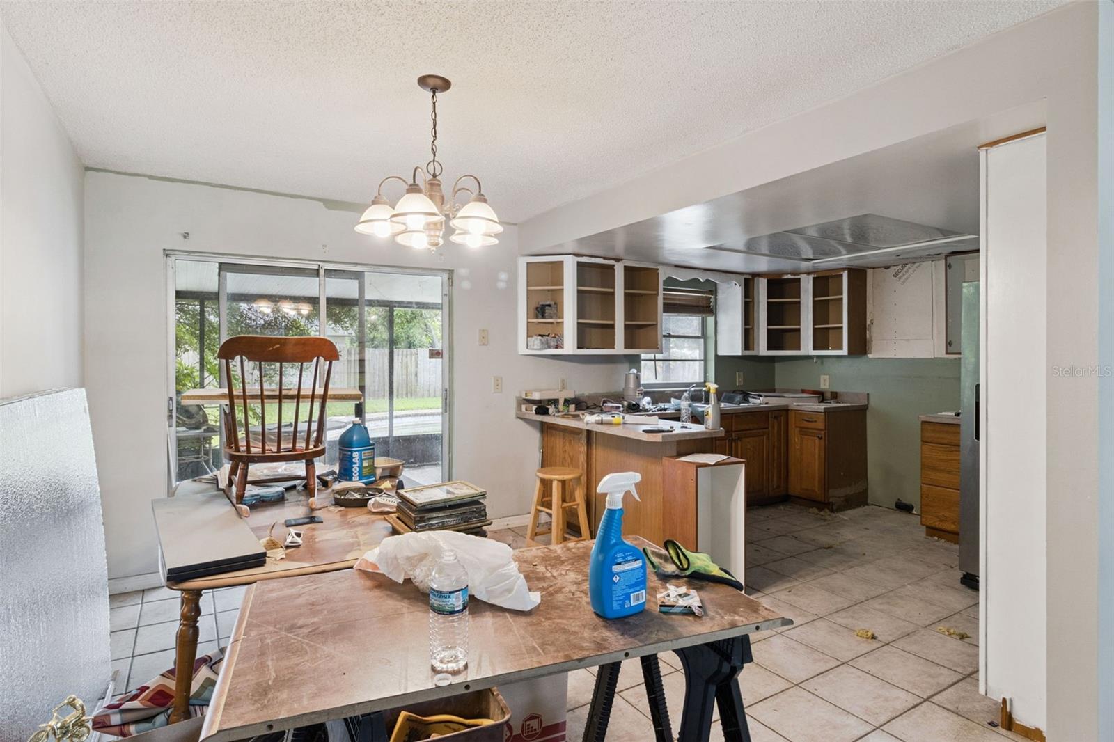 2605 RIDGETOP WAY