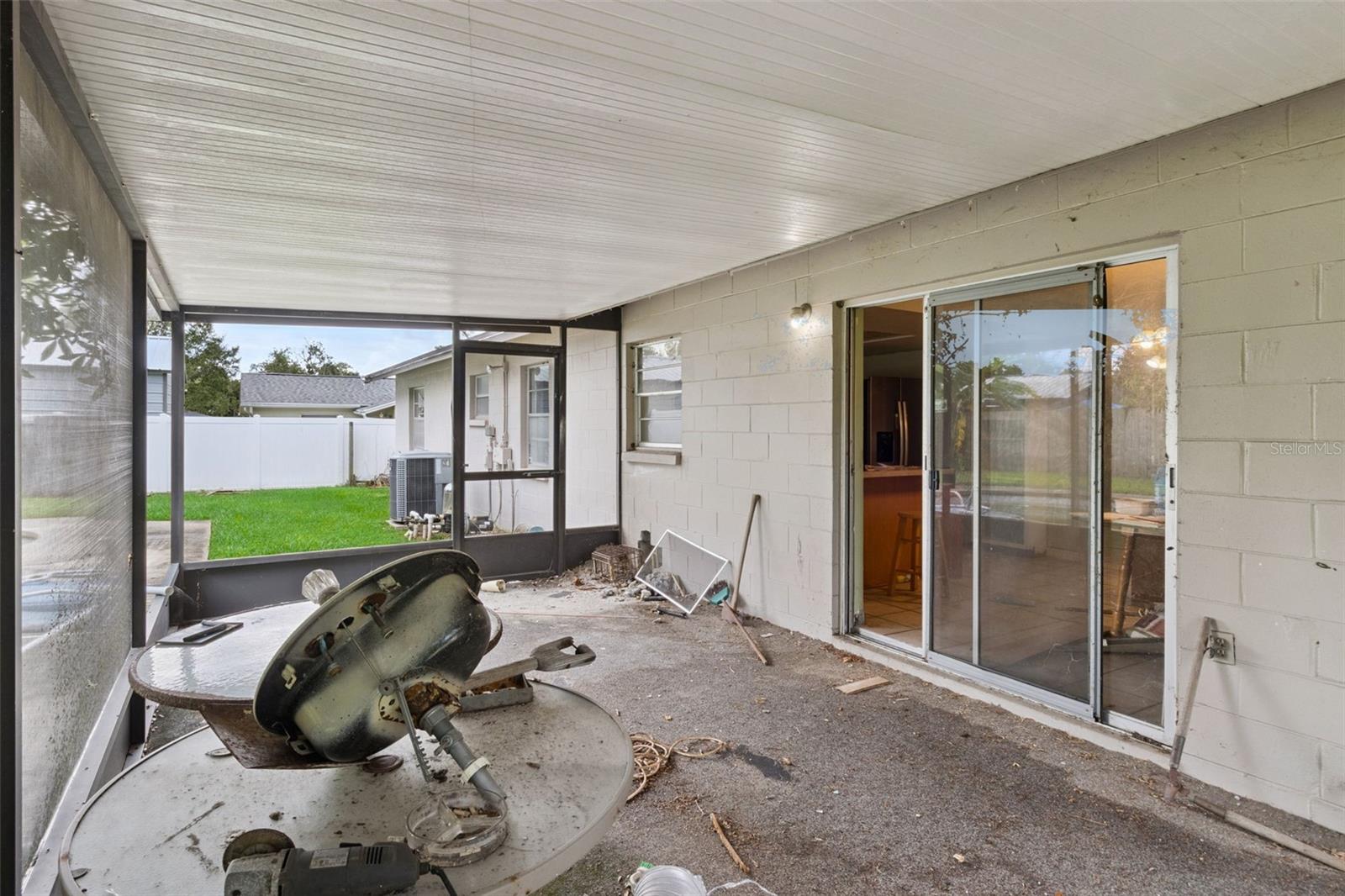 2605 RIDGETOP WAY